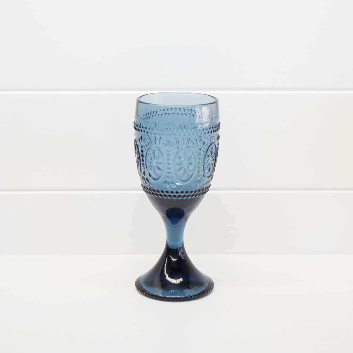 Blue-wine-glass.jpg