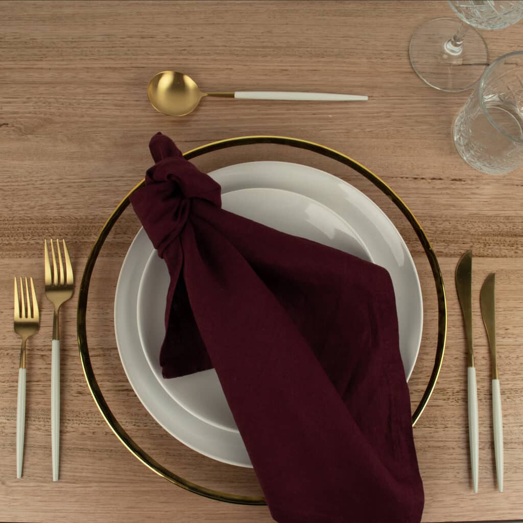 2023 Napkin Dark Plum 1